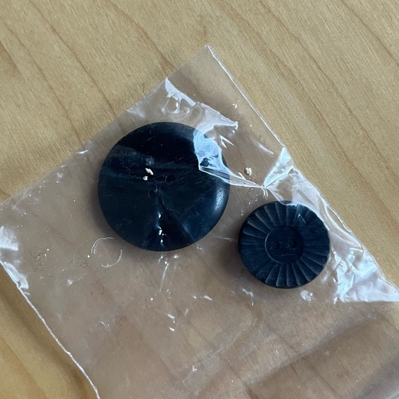 Vintage YVES SAINT LAURENT YSL fine wool pinstriped skirt suit size 40 medium 8 - Picture 14 of 16